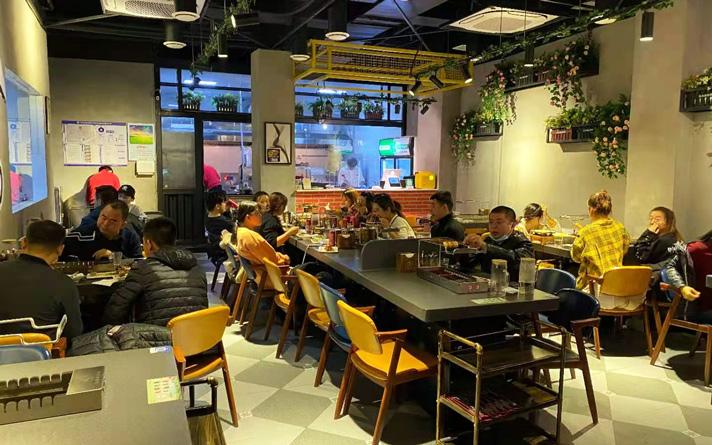 無煙電燒烤爐有什么優(yōu)缺點(diǎn)知道嗎？